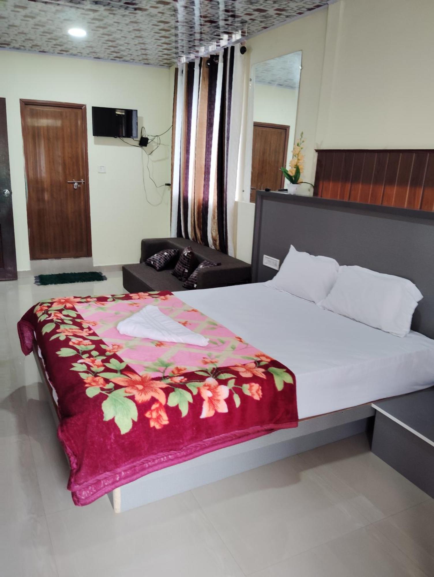 Riya Home Stay Munnar Anaviratty Extérieur photo